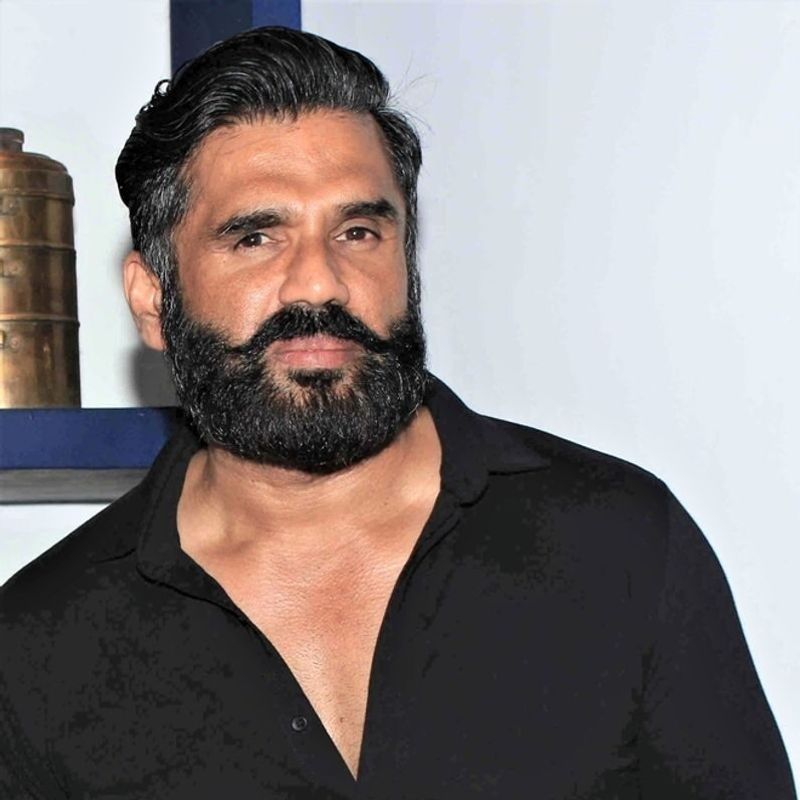 2 days after pro-Modi comment, Suniel Shetty and his 15-month-old granddaughter proceed to face on-line backlash – The Tribune