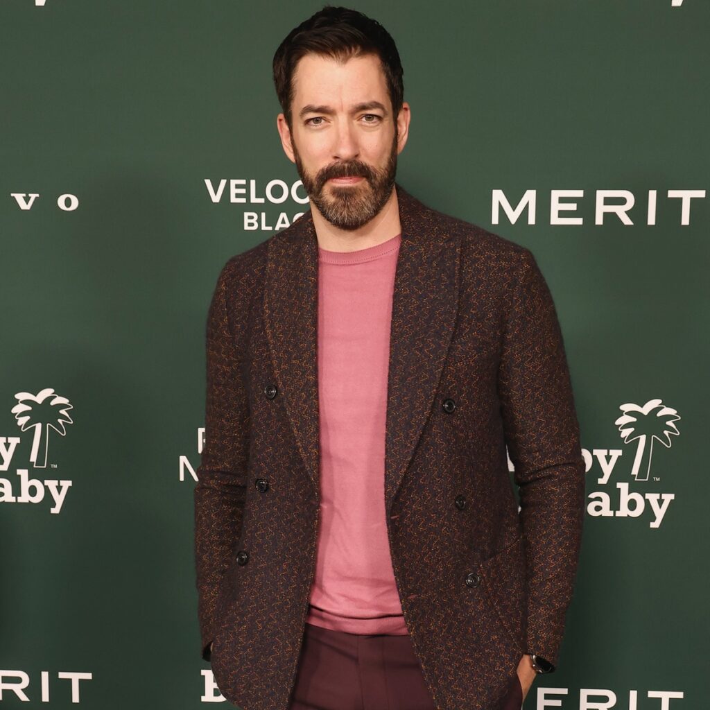 Drew Scott Particulars “Heartbreaking” Wake-Up Name From His 4-12 months-Previous Son 