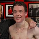 Elliot Web page Exhibits Off Ripped Physique After Getting “Hooked” on Boxing