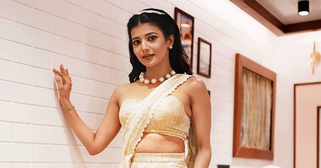 That is Why Everybody Loves Samridhii Shukla