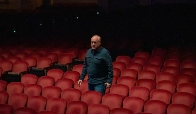 Louis C.Okay.’s Distress Is Infectious in His ‘Ridiculous’ Return to Netflix