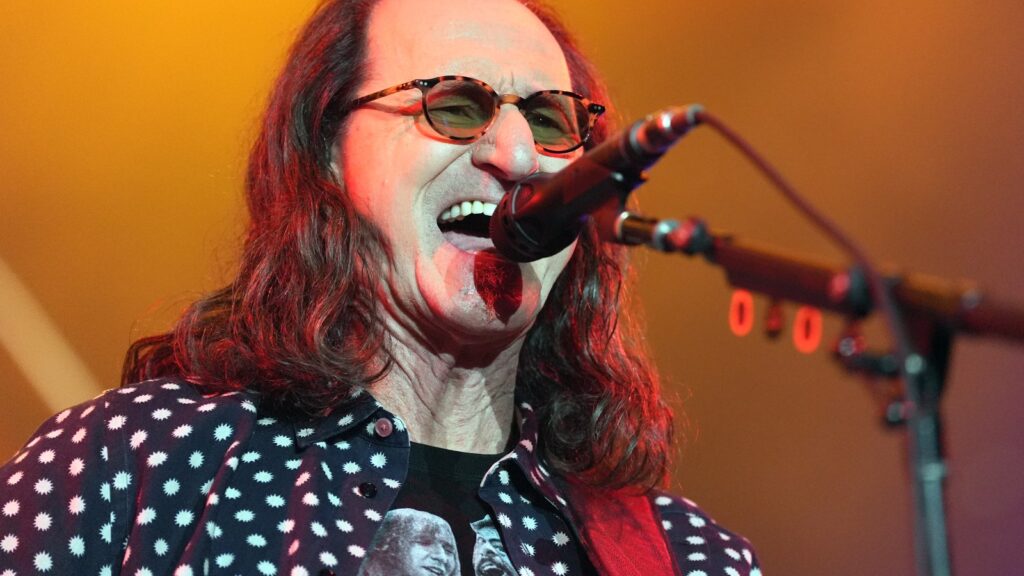 Rush Postpones 2 Reveals After Geddy Lee Recognized With Laryngitis and Bronchitis