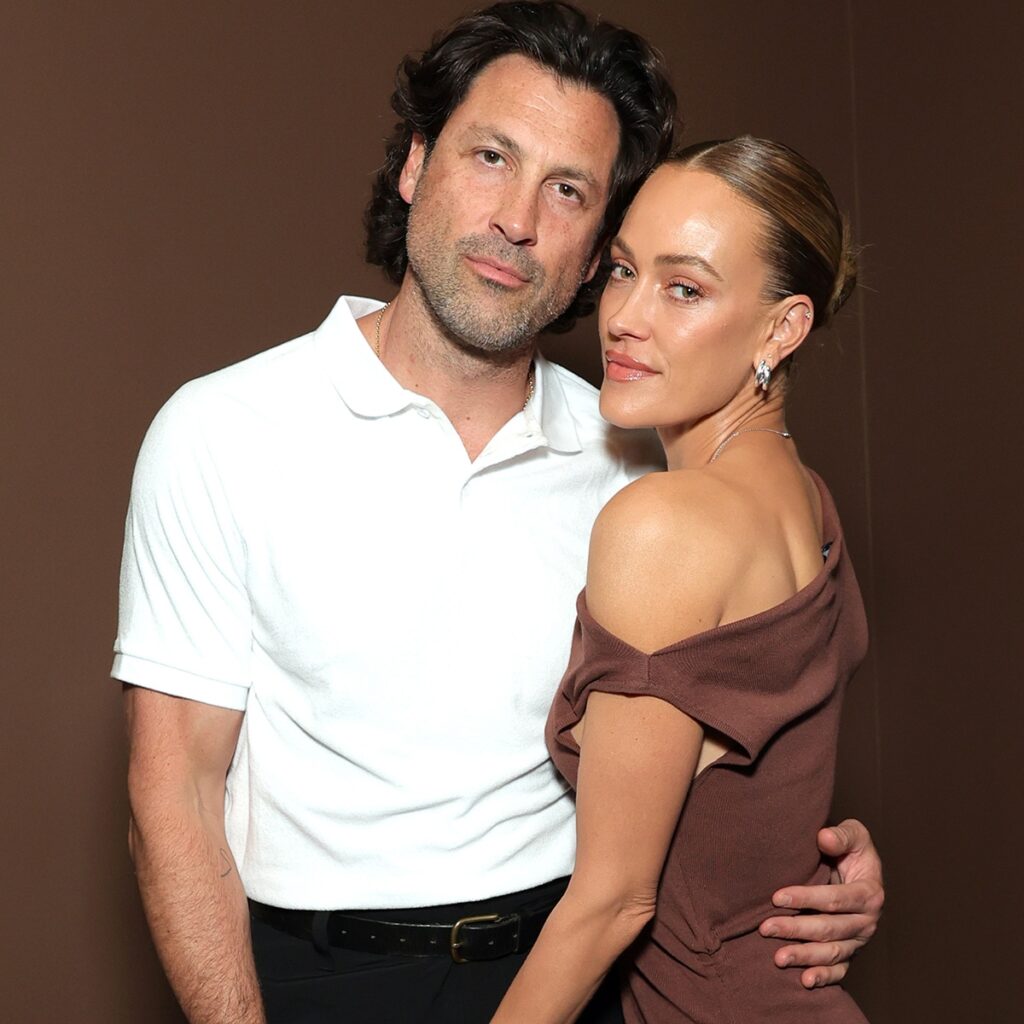 Tearful Peta Murgatroyd, Maksim Chmerkovskiy Element Main Transfer From Los Angeles to Florida